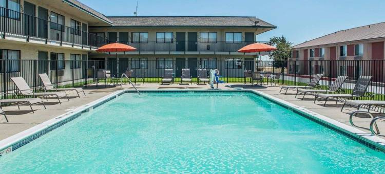 格里利罗德威酒店(Rodeway Inn Greeley)图片