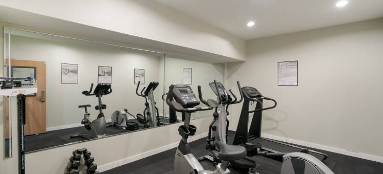 卡罗尔顿西乔治红顶套房酒店(Red Roof Inn & Suites Carrollton, GA-West Georgia)图片