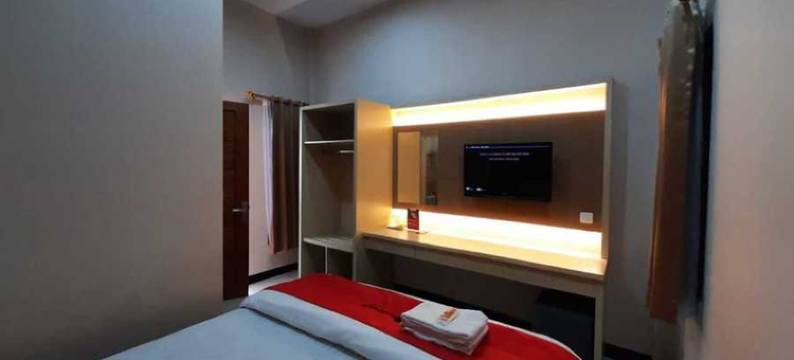 红多兹酒店-近普禾加多穆罕默迪亚大学(RedDoorz Near Universitas Muhammadiyah Purwokerto)图片