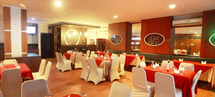 特加尔亚历山大酒店(Alexander Hotel Tegal)图片