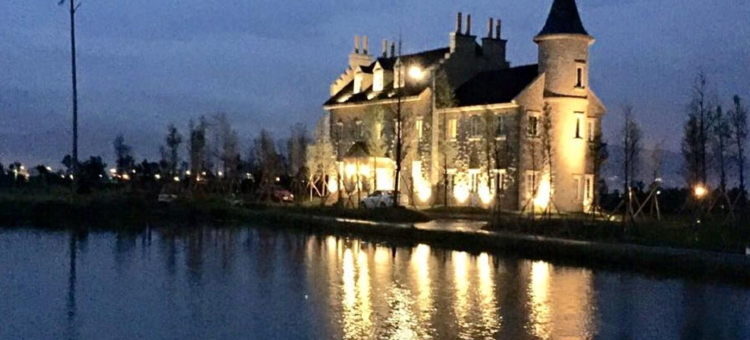 宜兰法国小古堡图片