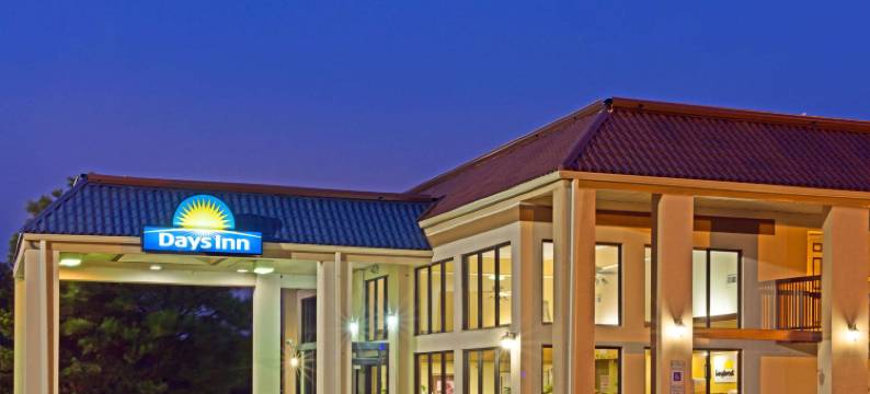 克林顿戴斯酒店(Days Inn by Wyndham Clinton)图片