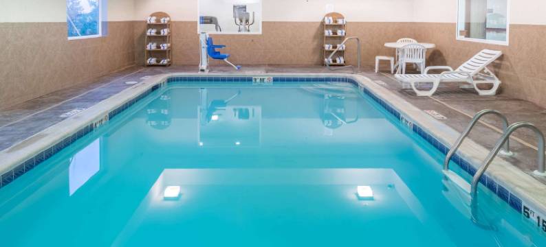 圣罗伯特伦纳德伍德地区速8酒店(Super 8 by Wyndham St Robert Ft Leonard Wood Area)图片