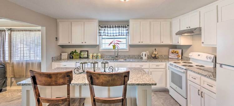 本顿度假租赁配有露台和火坑！(Benton Vacation Rental w/ Deck & Fire Pit!)图片