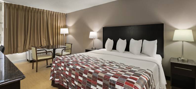 凯夫城红顶套房酒店(Red Roof Inn & Suites Cave City)图片