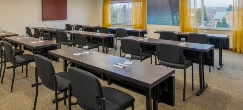 波特兰机场万豪SpringHill酒店(SpringHill Suites Portland Airport)图片