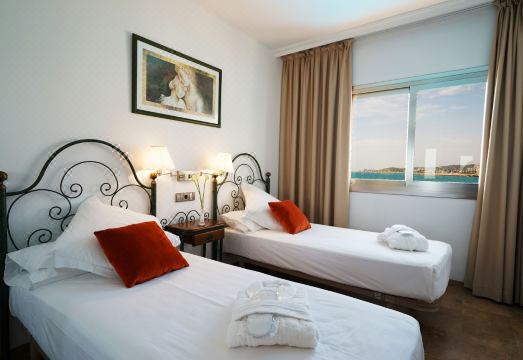 Hotel Port Sitges Hotel Overview