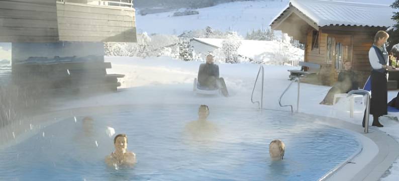 祖姆霍恩埃姆贝格健身酒店(Sporthotel Zum Hohen Eimberg)图片