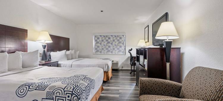 奥克布鲁克贝斯特韦斯特优质酒店(Best Western Plus Oakbrook Inn)图片