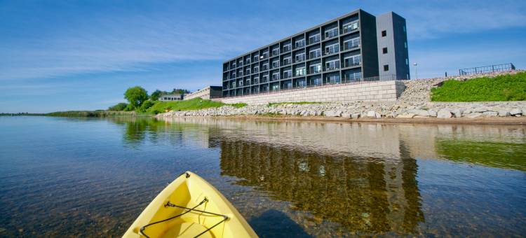 露台湾酒店(Terrace Bay Hotel - Lakefront)图片