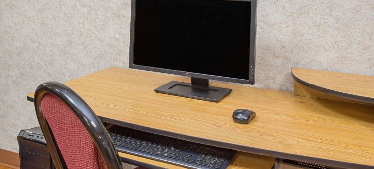 三河速8酒店(Super 8 by Wyndham Three Rivers)图片