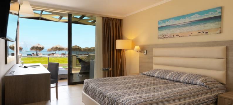 Canvas by Mitsis Messonghi图片