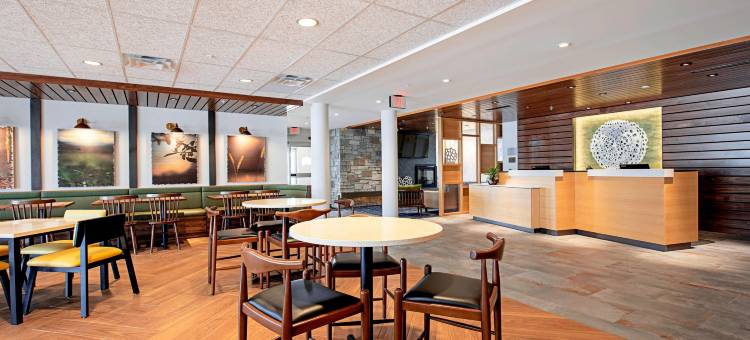 德卢斯海滨万枫套房酒店(Fairfield Inn & Suites Duluth Waterfront)图片