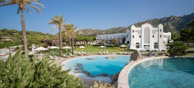 卡波博伊法肯斯特诺度假酒店(Falkensteiner Resort Capo Boi)图片