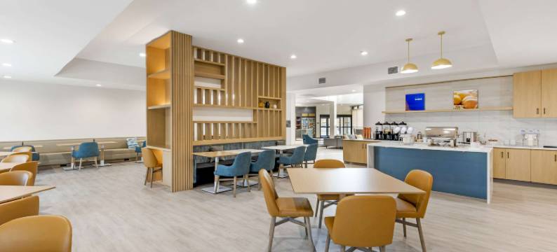 舒适酒店及套房维罗纳在转石度假村娱乐场(Comfort Inn & Suites Verona at Turning Stone Resort Casino)图片