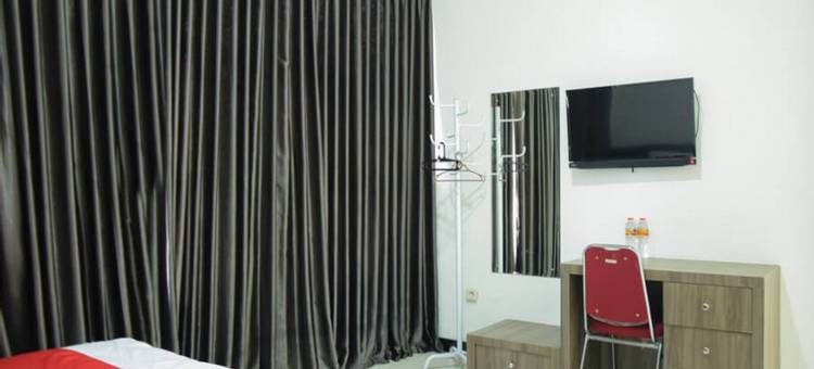 红多兹酒店-近格尔萨特里亚普沃科托(RedDoorz Near Gor Satria Purwokerto)图片