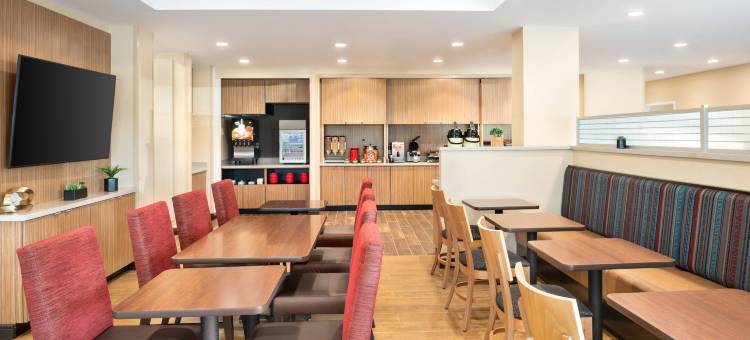 密尔沃基-格拉夫顿TownePlace套房酒店(TownePlace Suites Milwaukee Grafton)图片