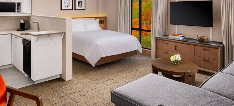 费尔蒙特特雷布兰特酒店(Fairmont Tremblant)图片