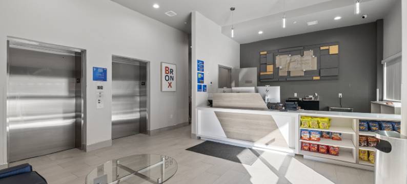 布朗克斯动物园区洲际智选假日酒店(Holiday Inn Express & Suites Bronx - Zoo Area by IHG)图片
