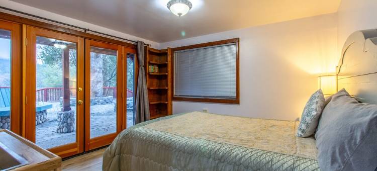 Perfect for Family Gatherings: Lakeside Beauty - 6Bdrm with Pool & Spa图片