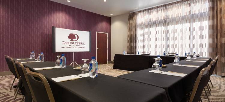 俄克拉何马城市机场希尔顿逸林酒店(DoubleTree by Hilton Oklahoma City Airport)图片