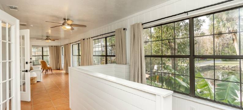 Waterfront Crystal River with Private Dock and Kayaks图片