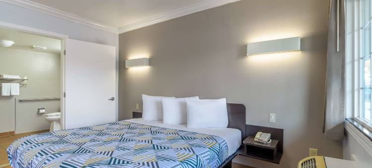 圣何塞会议中心6号汽车旅馆(Motel 6 San Jose, CA - Convention Center)图片