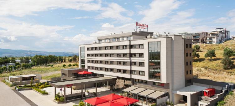 伊兹密尔阿利阿温德姆华美达酒店(Ramada by Wyndham Izmir Aliaga)图片