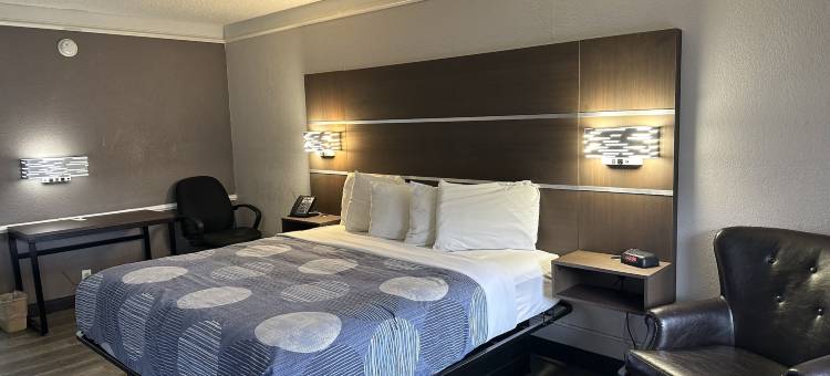 拉昆塔温德姆酒店由温汉姆IH-10西部圣安东尼奥TX(La Quinta Inn by Wyndham IH-10 West San Antonio TX)图片