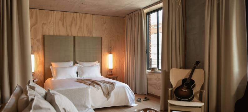 MOB屋(Mob House)图片