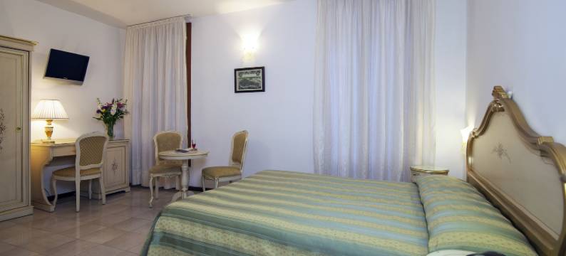 俄里翁酒店(Hotel Orion)图片