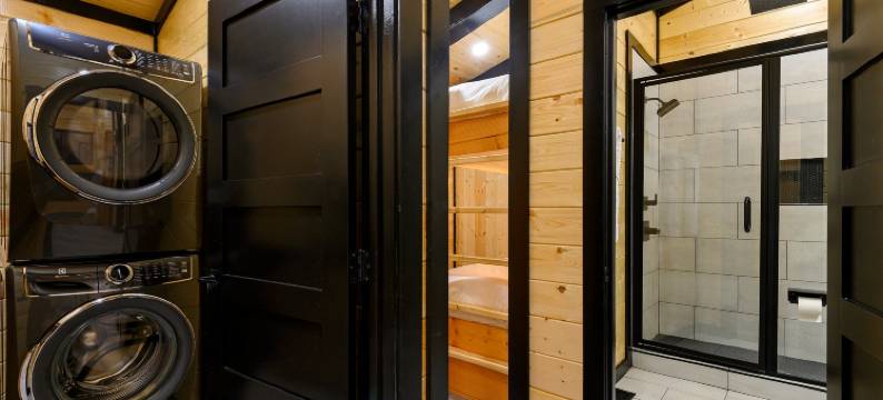 Charming Loft with Fire Pit and Basketball Court - Cozy Retreat图片