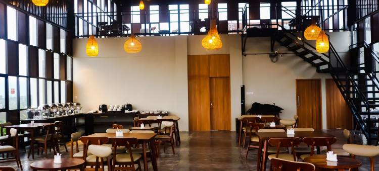 Gombong前线酒店(Front One Hotel Gombong)图片