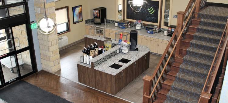 美吟温德姆酒店及会议中心(AmericInn by Wyndham Mankato Event Center)图片