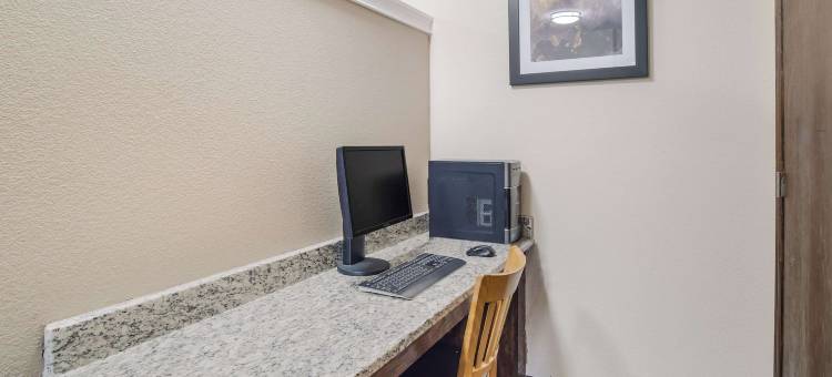 奥古斯塔戈登堡区域品质酒店及套房(Quality Inn & Suites Augusta Fort Gordon Area)图片