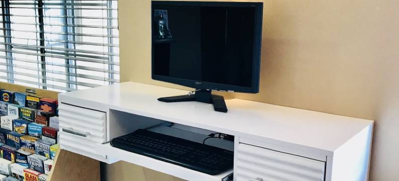 萨利纳斯豪生酒店(Howard Johnson by Wyndham Salinas)图片