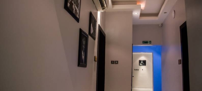 欢乐酒店(Glee Hotel)图片