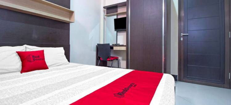 红门Plus酒店-近印尼师范大学(RedDoorz Plus Near Isola Upi)图片