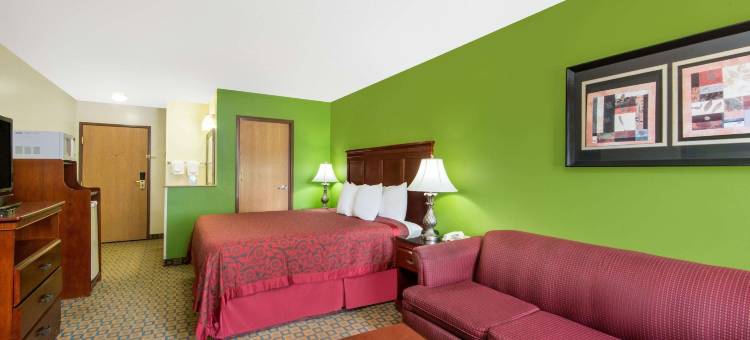 威奇托温德姆戴斯套房酒店(Days Inn & Suites by Wyndham Wichita)图片
