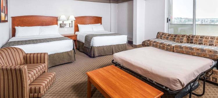 埃德蒙顿南温德姆华美达酒店(Ramada by Wyndham Edmonton South)图片