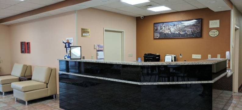 布罗克顿速8酒店(Super 8 by Wyndham Brockton)图片