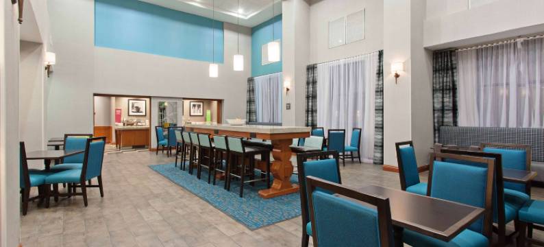 克洛维斯机场北欢朋套房酒店(Hampton Inn & Suites Clovis-Airport North)图片