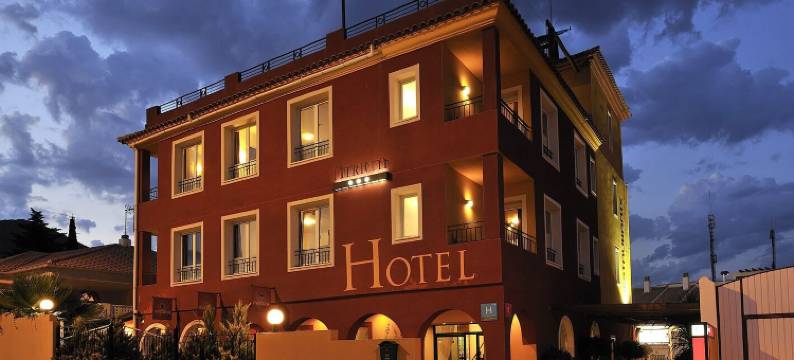 中庭酒店(Atrium Hotel)图片