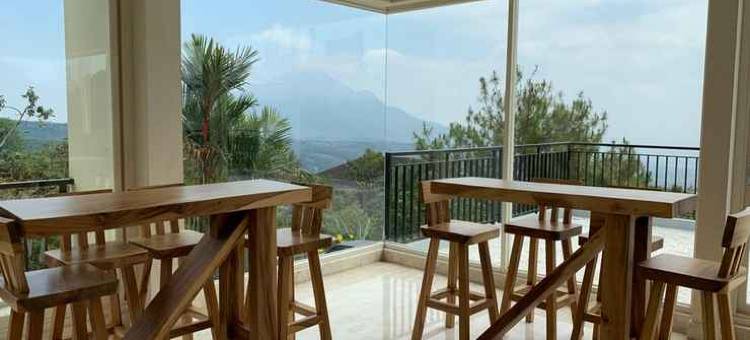 特雷特斯普里根阿拉旅馆(Arainn Bed & Breakfast Tretes Prigen by ecommerceloka)图片