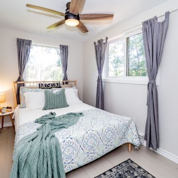 Beautifully maintained cottage in the heart of port carling(Beautifully maintained cottage in the heart of port carling)图片