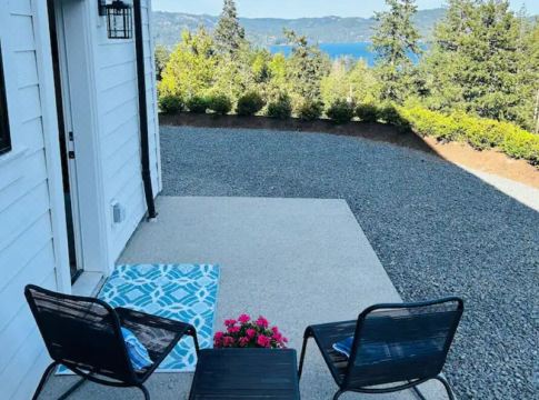 Quail Peak Suite , Provincial Registration # H140390912Hotel Overview