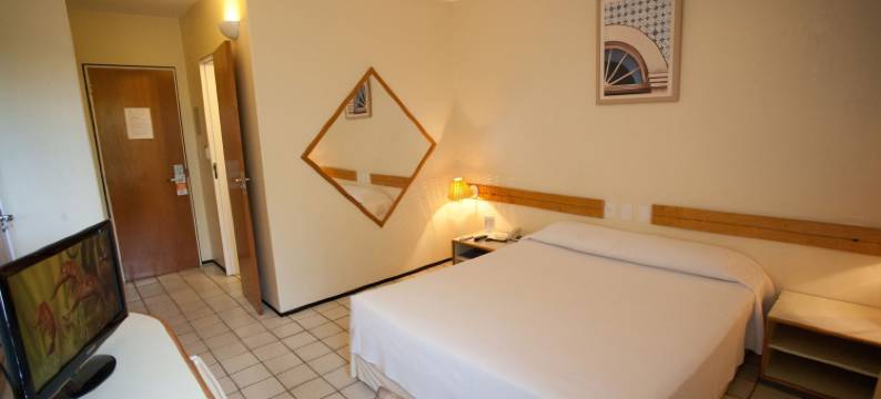 卡尔豪普拉亚酒店(Calhau Praia Hotel)图片