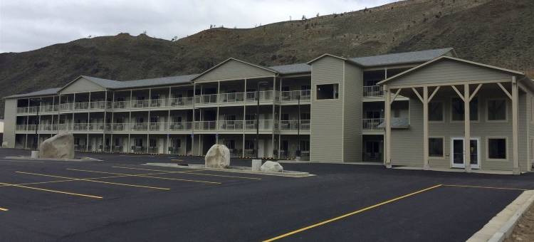 黄石大岩宾馆(Yellowstone Big Rock Inn)图片