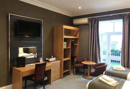 Heywood Spa HotelHotel Overview