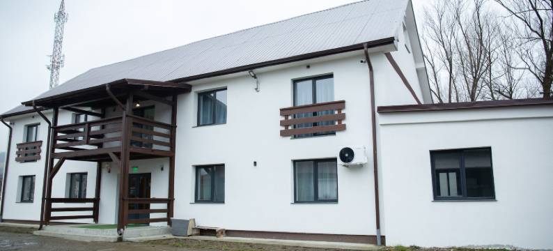 佛罗尼特修道院旁6公里弗拉辛公寓(Frasin Studios-6 km to Voronet Monastery)图片